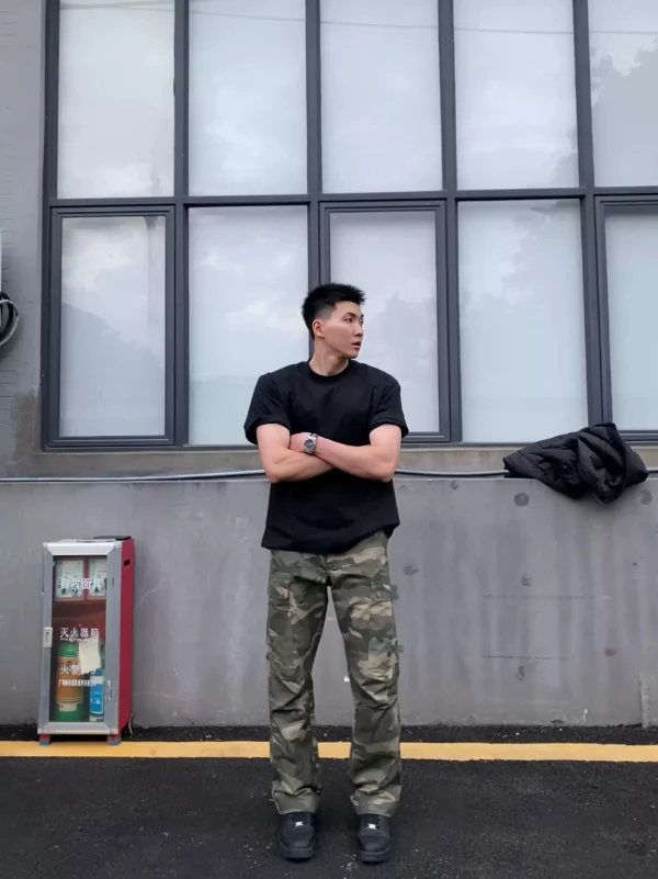 Men's Camouflage Cotton Pants Baggy Patched Bellow Pocket Zipper Fly Design Casual Mid-Waist Lightweight Pant for Men - Image 3